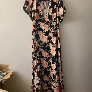Forever 21 plus Floral Maxi Dress